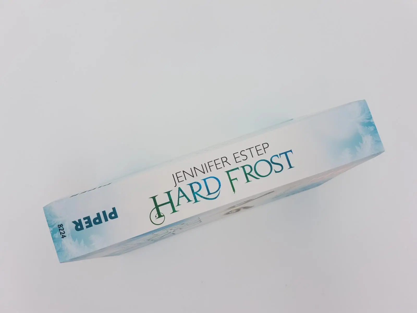 Bild: 9783492282246 | Hard Frost | Mythos Academy Colorado 2 | Jennifer Estep | Taschenbuch