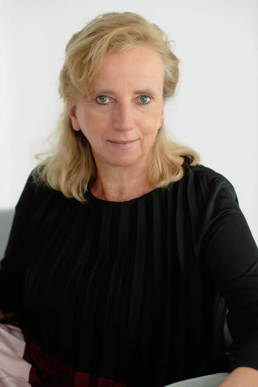 Autor: 9783831052646 | Geld für Kids erklärt | Christine Paxmann (u. a.) | Buch | 80 S.