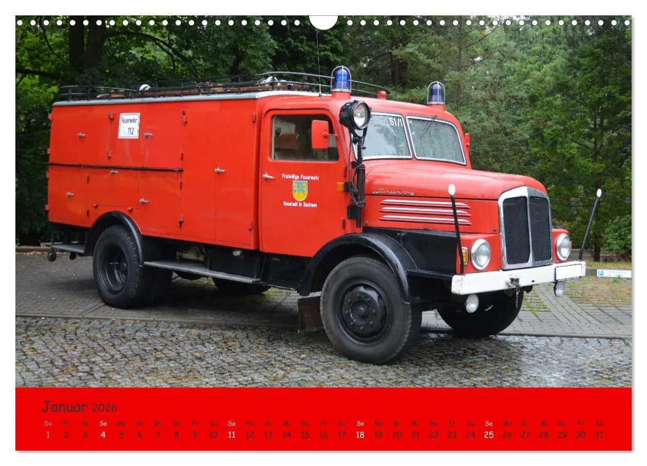 Bild: 9783457354346 | DDR Feuerwehr Klassiker (Wandkalender 2026 DIN A3 quer), CALVENDO...