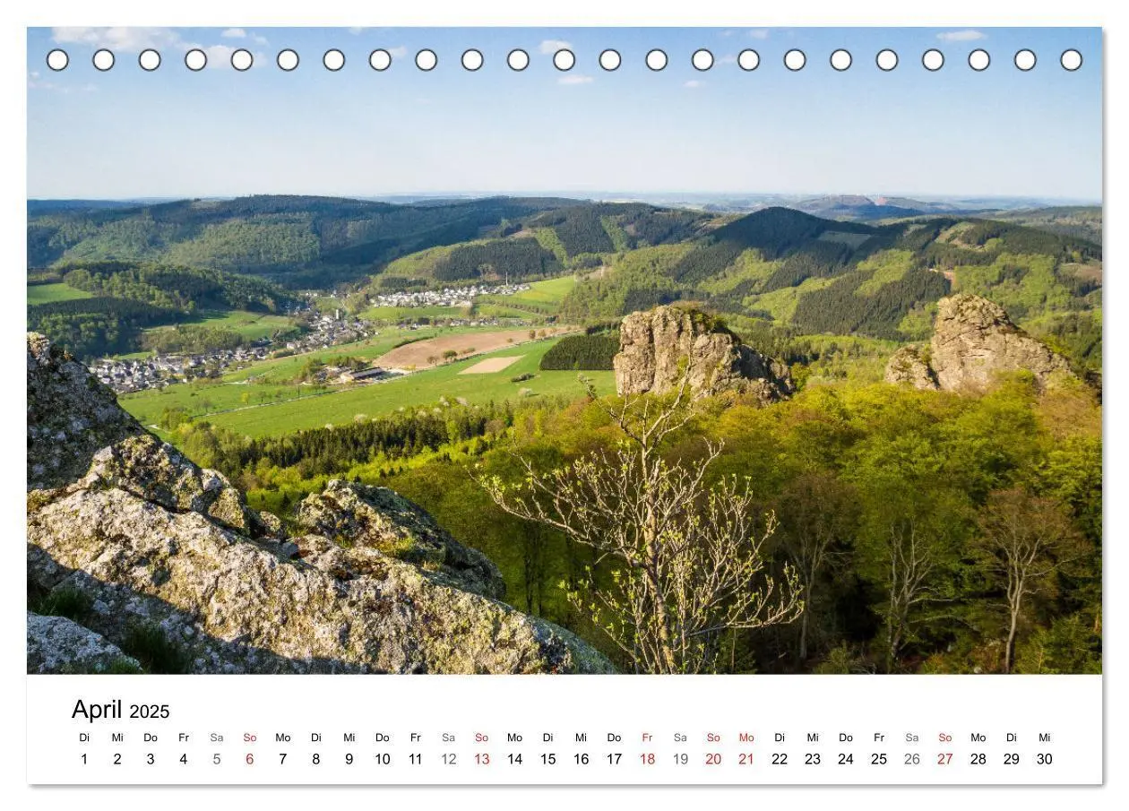 Bild: 9783383995446 | SAUERLAND - Besondere Orte (Tischkalender 2025 DIN A5 quer),...