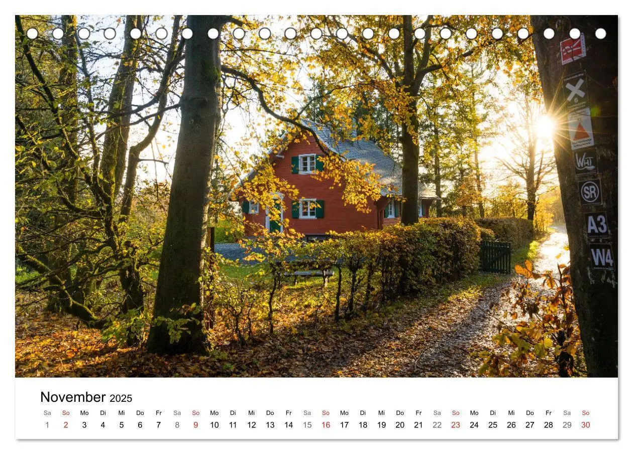 Bild: 9783383995446 | SAUERLAND - Besondere Orte (Tischkalender 2025 DIN A5 quer),...