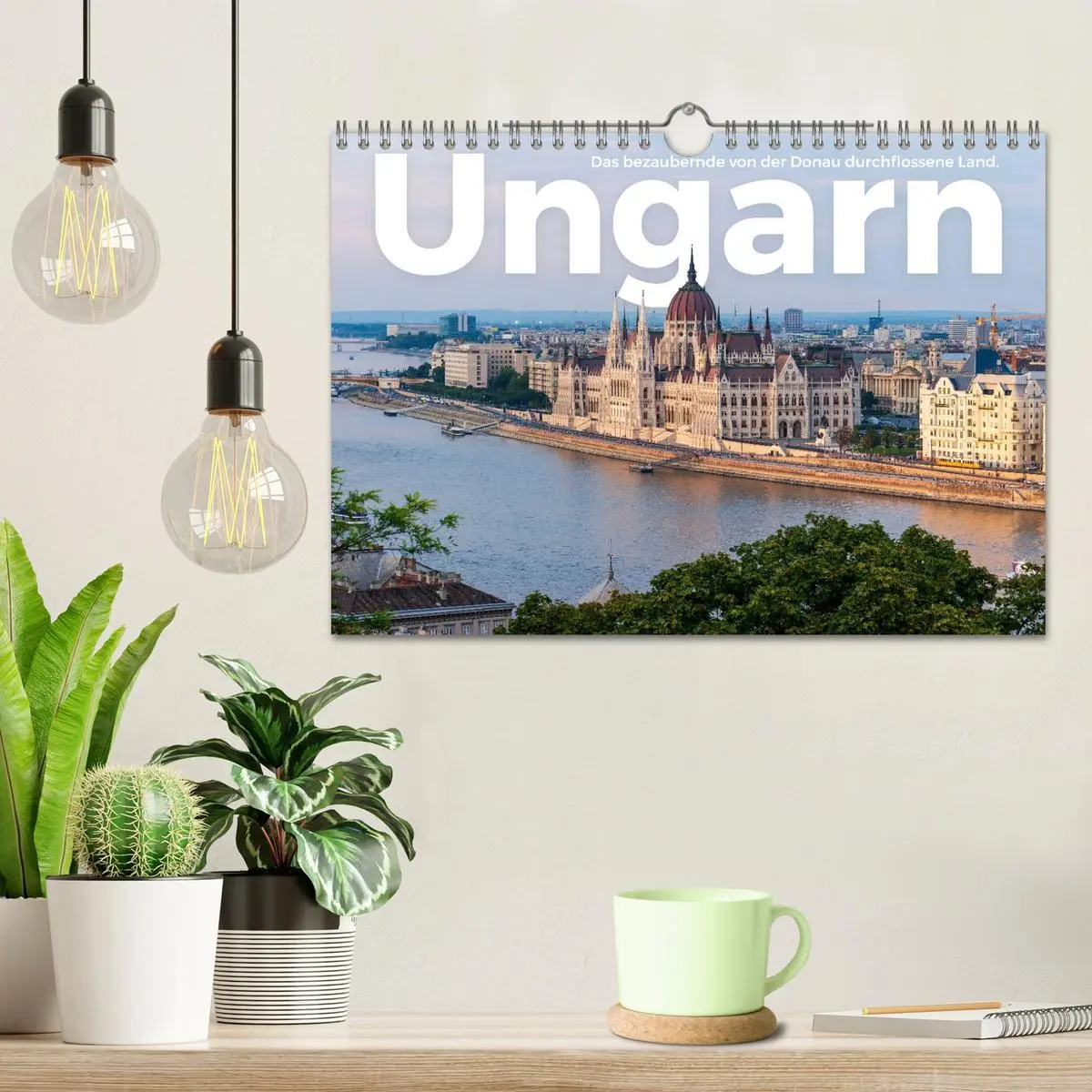 Bild: 9783457615546 | Ungarn - Das bezaubernde von der Donau durchflossene Land....