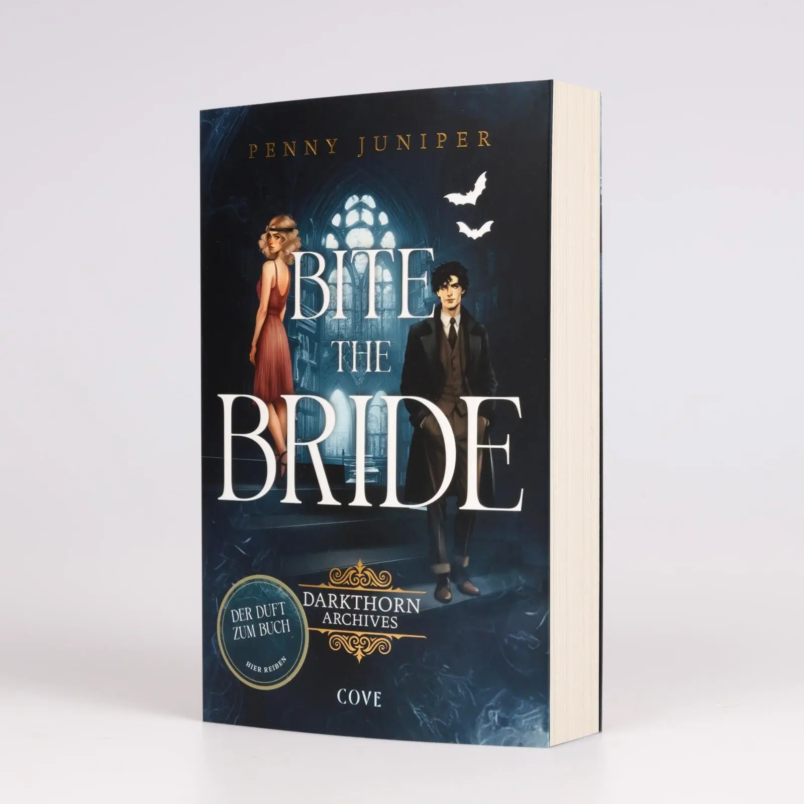 Bild: 9783551586346 | Bite the Bride (Darkthorn Archives 1) | Penny Juniper | Taschenbuch