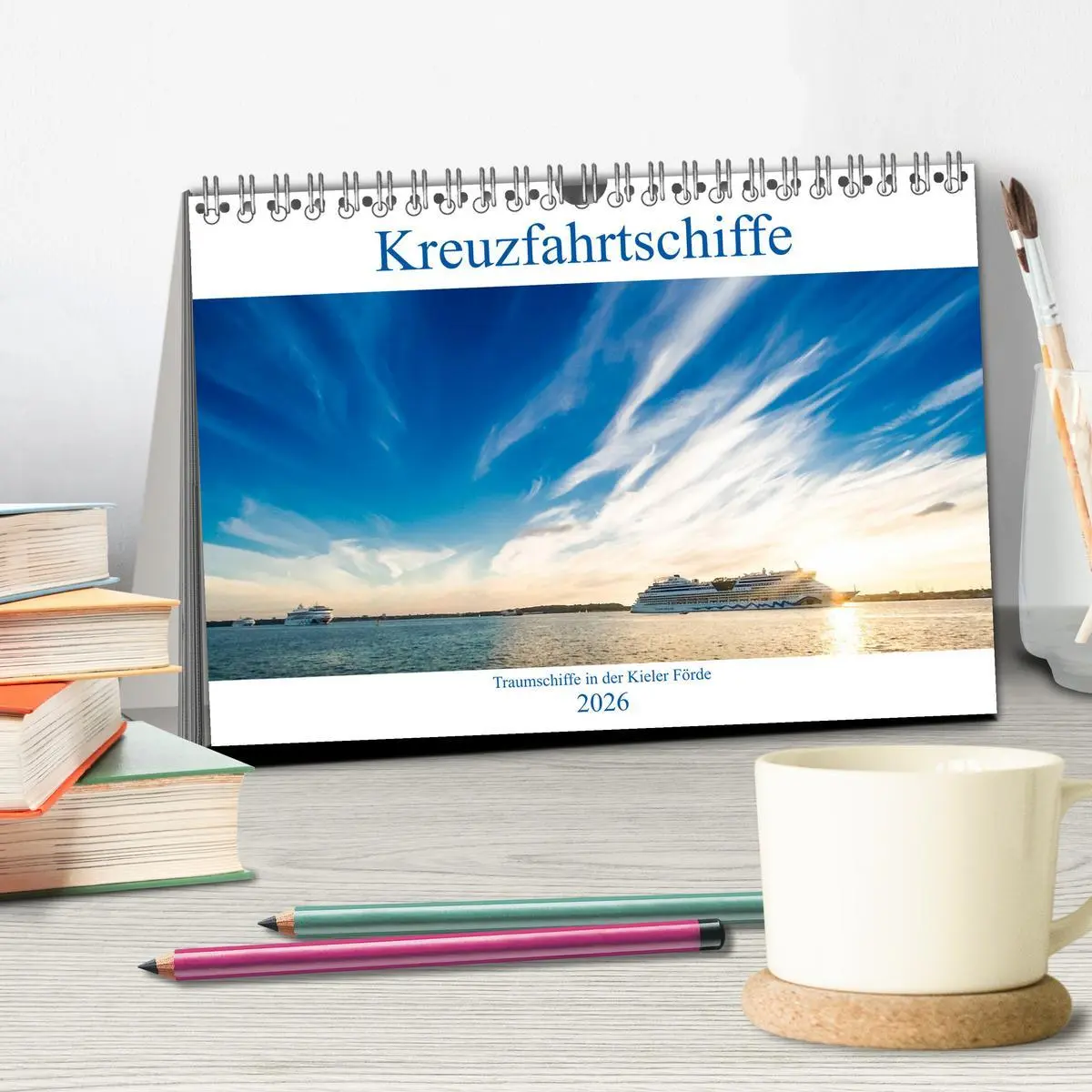 Bild: 9783457746646 | Kreuzfahrtschiffe 2026 (Tischkalender 2026 DIN A5 quer), CALVENDO...