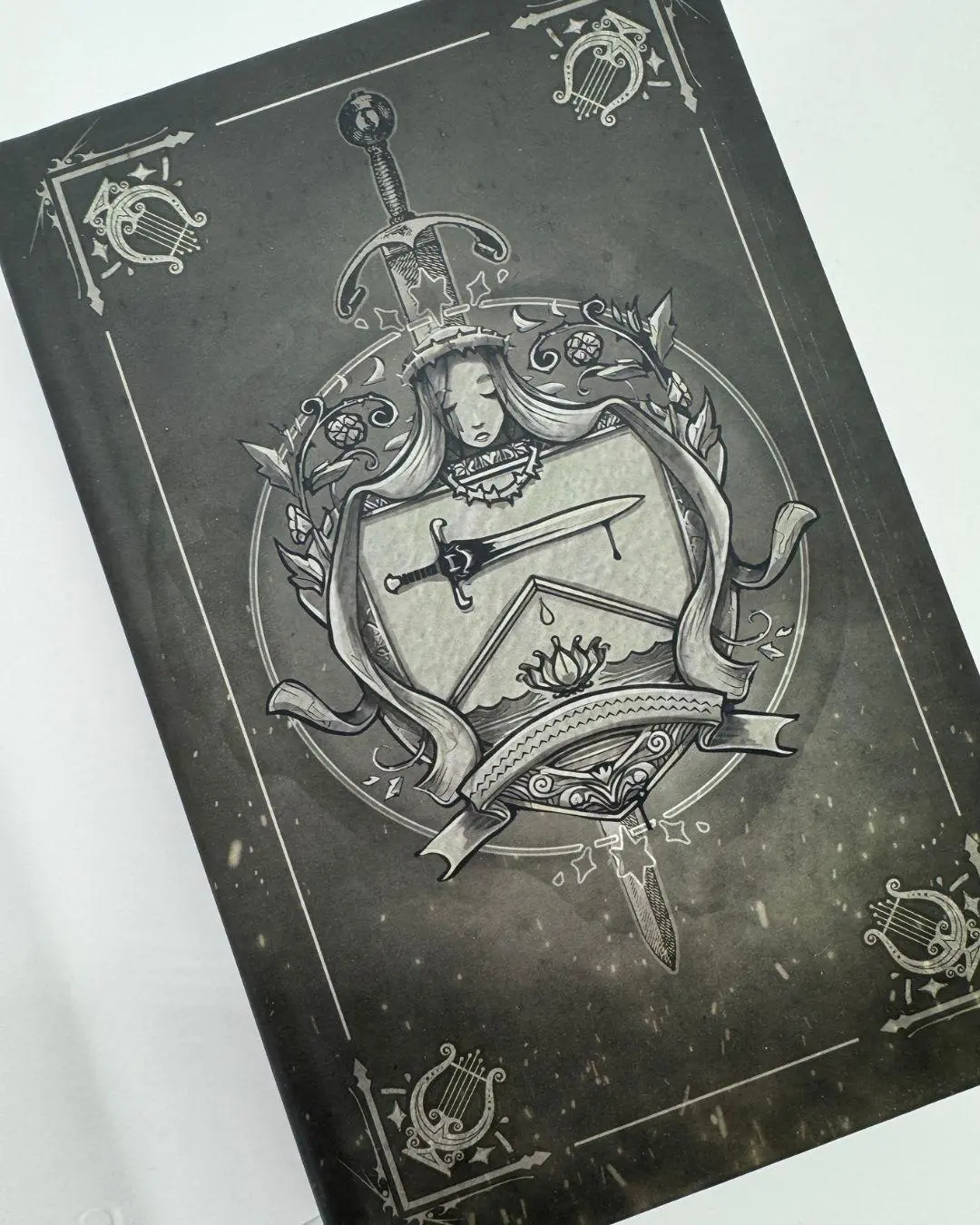 Bild: 9781250367846 | The Lion &amp; the Deathless Dark | Book 1 of the Bloodborn Duet | Buch