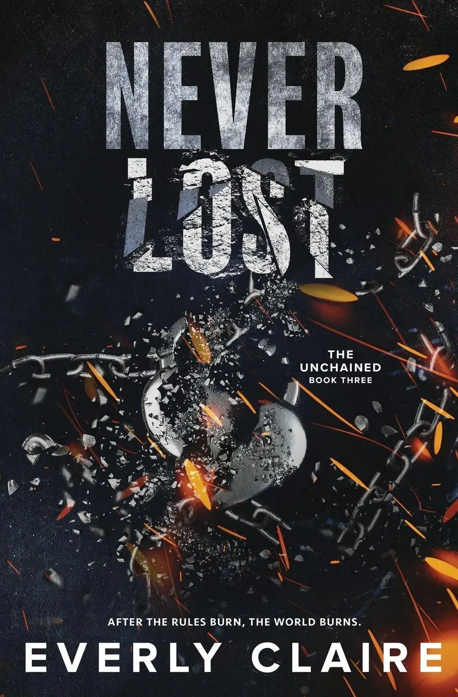 Cover: 9798992189346 | Never Lost | A Slow Burn Dystopian Forbidden Romance | Everly Claire