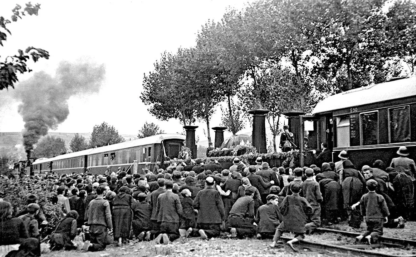 Bild: 9783751611947 | Schnellzüge der Deutschen Reichsbahn Gesellschaft | Johannes Wasmuth