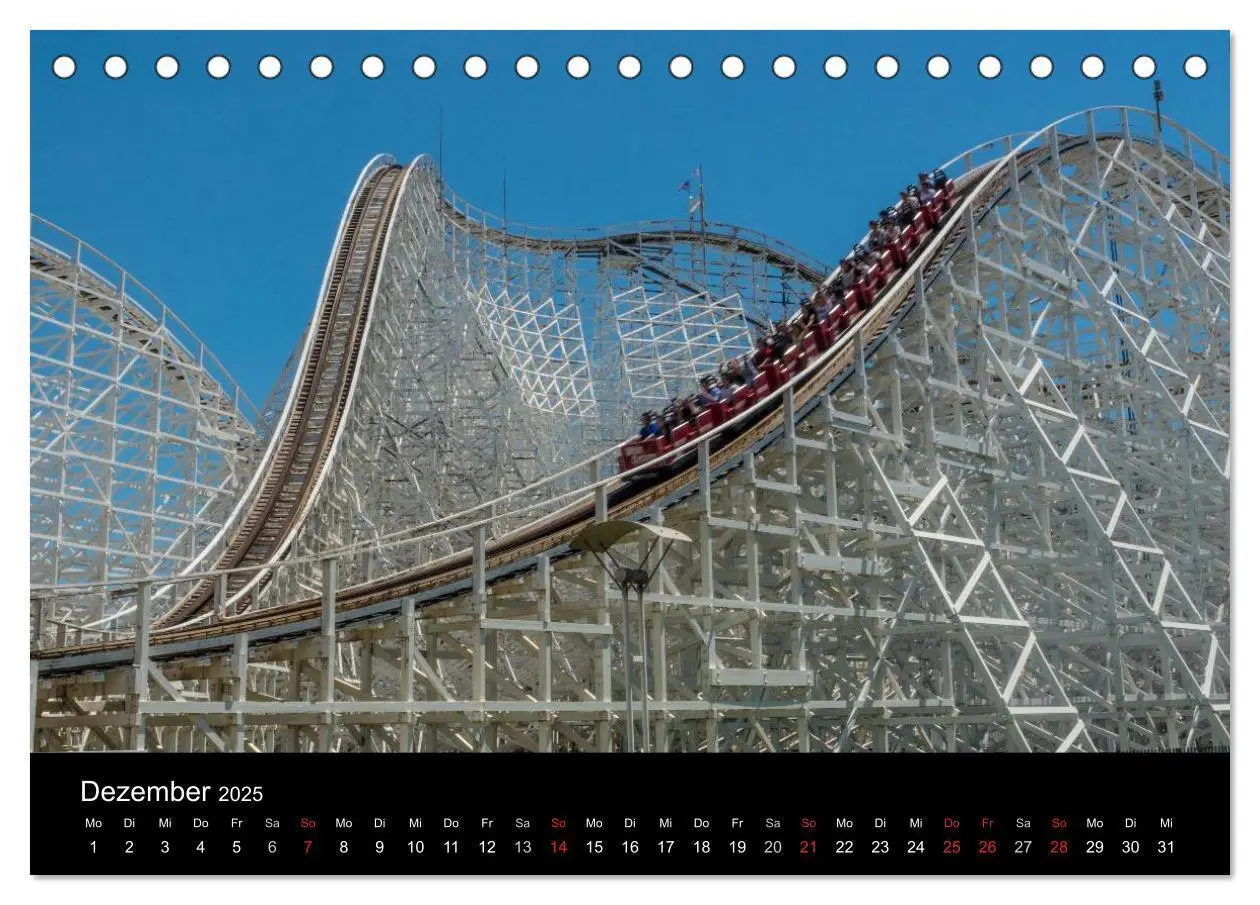Bild: 9783435602247 | Made for Fear - Der Achterbahnkalender (Tischkalender 2025 DIN A5...