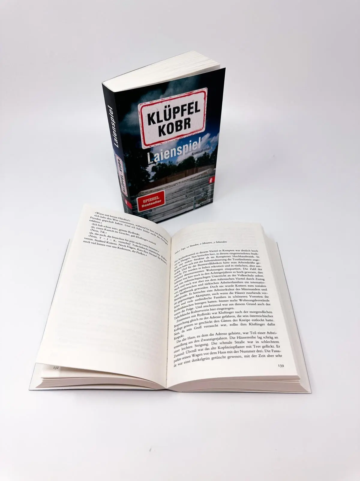 Bild: 9783548074047 | Laienspiel | Volker Klüpfel (u. a.) | Taschenbuch | Kluftinger | 2026