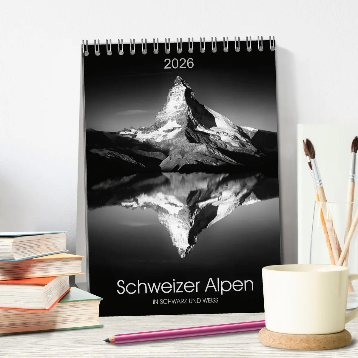 Bild: 9783516444247 | SCHWEIZER ALPEN in Schwarz und Weiß (Tischkalender 2026 DIN A5...