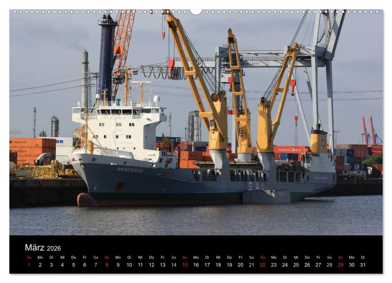 Bild: 9783516127447 | Schiffe auf der Elbe (Wandkalender 2026 DIN A2 quer), CALVENDO...