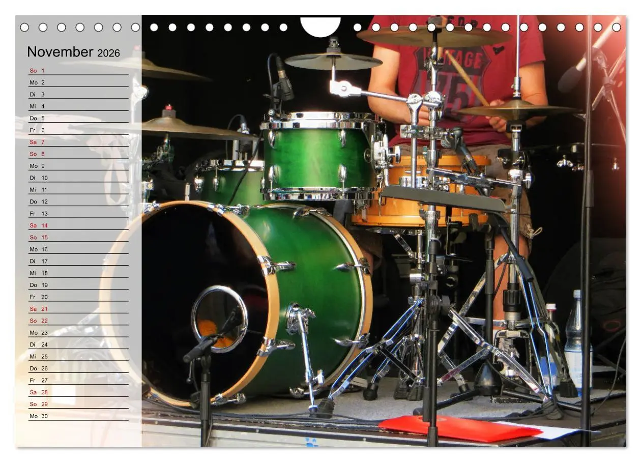 Bild: 9783457878347 | Schlagzeug onstage - "abgerockt" (Wandkalender 2026 DIN A4 quer),...