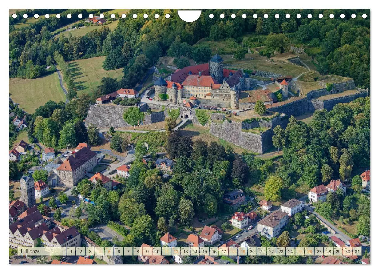 Bild: 9783457310748 | Oberfranken aus der Vogelperspektive (Wandkalender 2026 DIN A4...