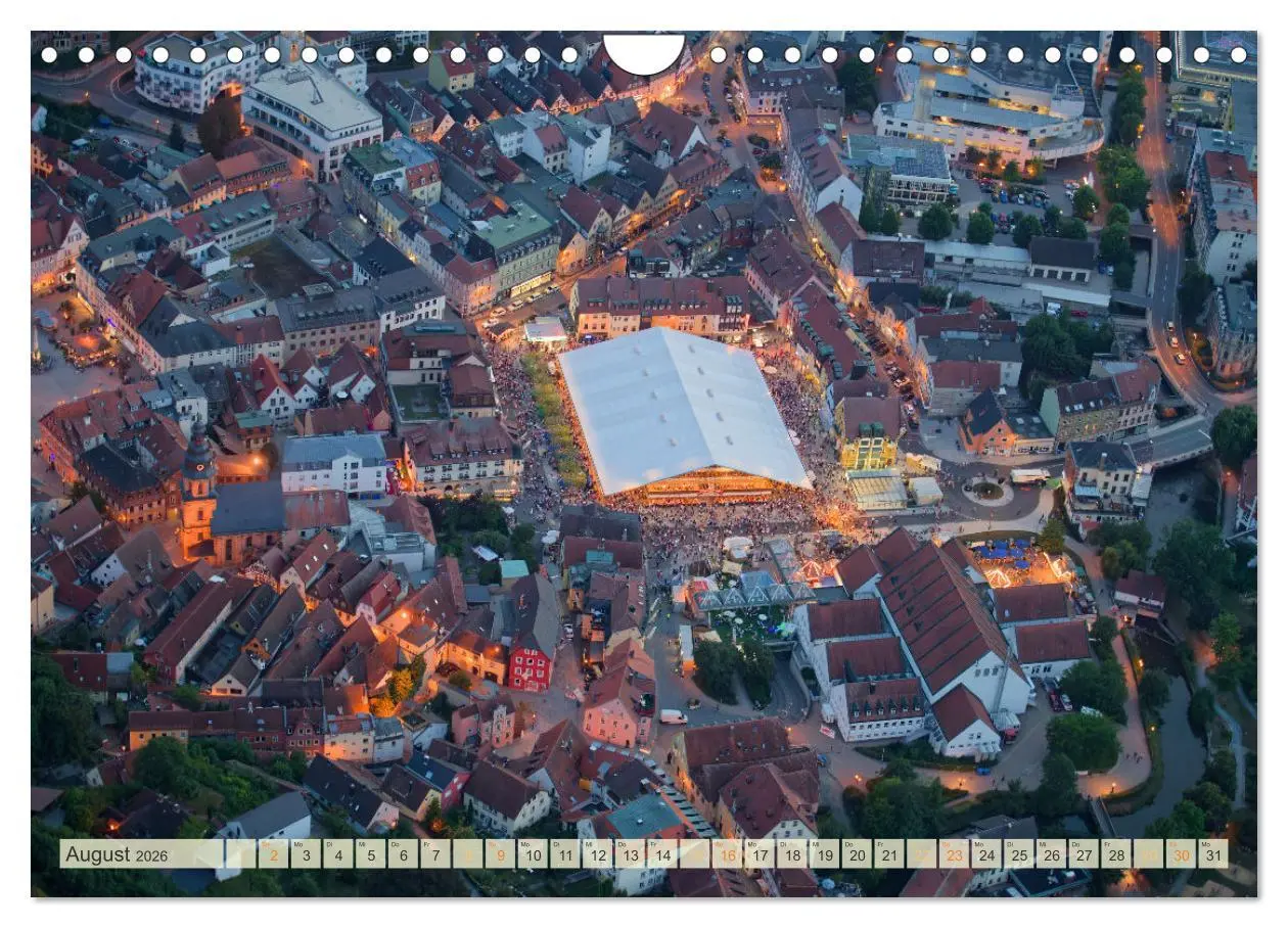 Bild: 9783457310748 | Oberfranken aus der Vogelperspektive (Wandkalender 2026 DIN A4...
