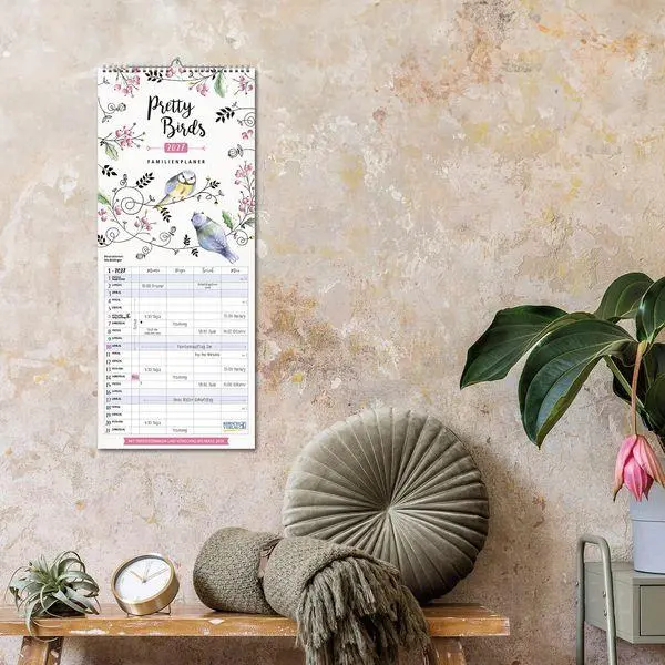 Bild: 9783819301148 | Familienplaner Pretty Birds 2027 | Verlag Korsch | Kalender | 14 S.