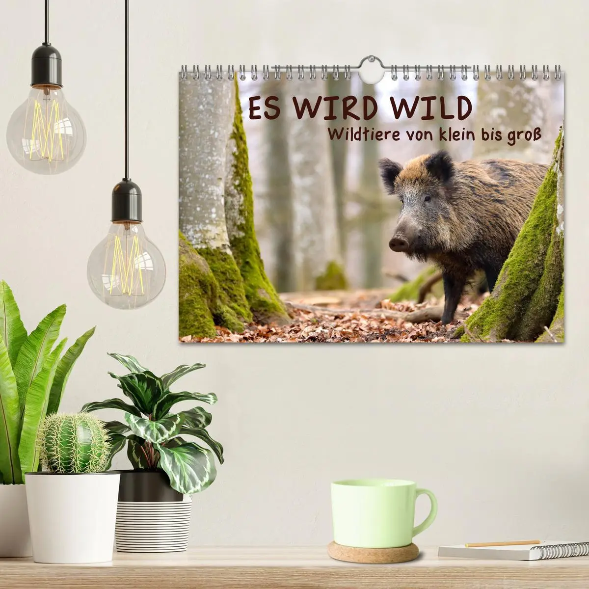 Bild: 9783457601648 | ES WIRD WILD Wildtiere von klein bis groß (Wandkalender 2026 DIN A4...