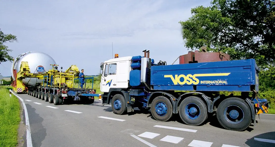 Bild: 9783751611848 | Jahrbuch Schwertransporte 2026 | Taschenbuch | 144 S. | Deutsch | 2025