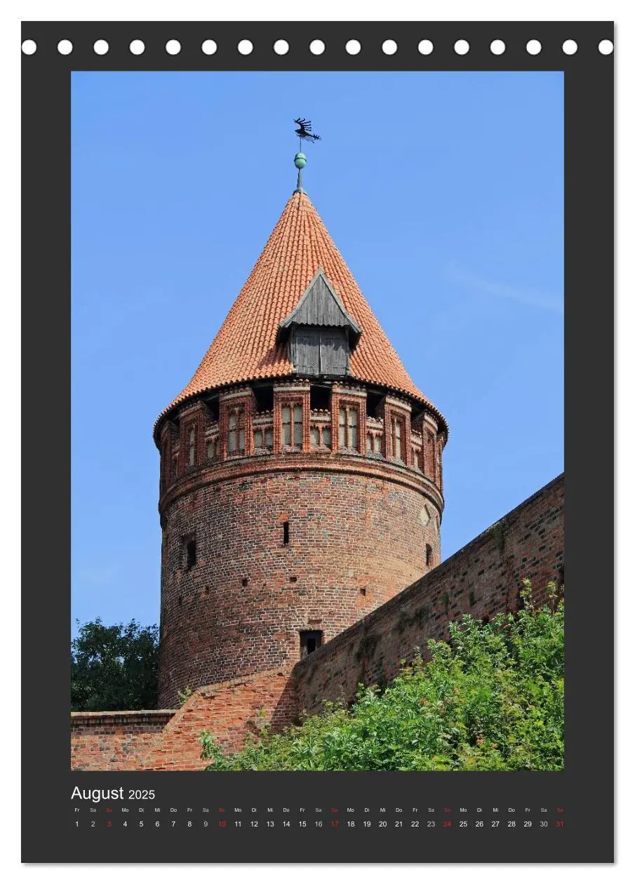 Bild: 9783457083048 | Tangermünde (Tischkalender 2025 DIN A5 hoch), CALVENDO Monatskalender
