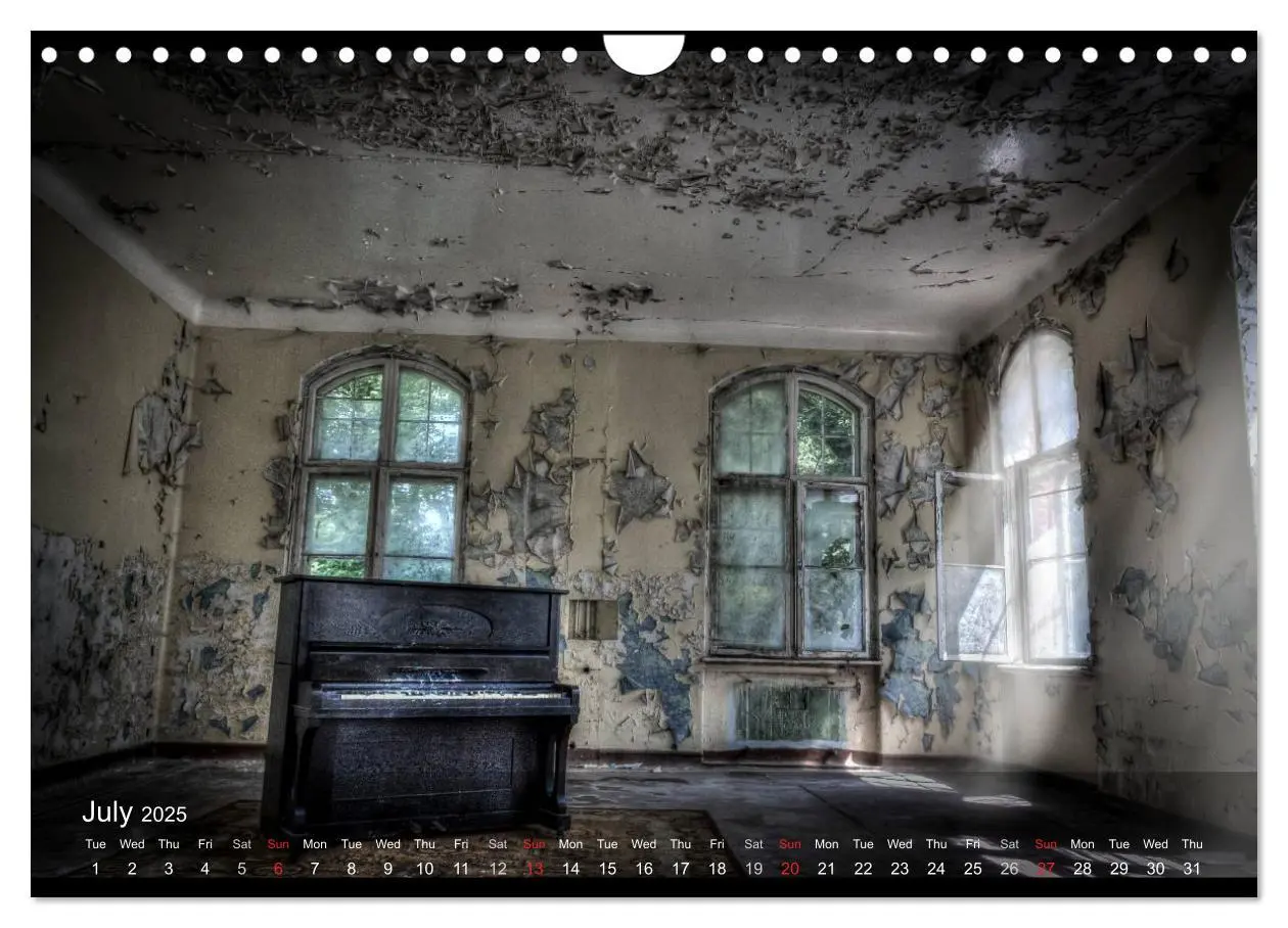 Bild: 9781325963348 | Lost Places HDR Beelitz II (Wall Calendar 2025 DIN A4 landscape),...