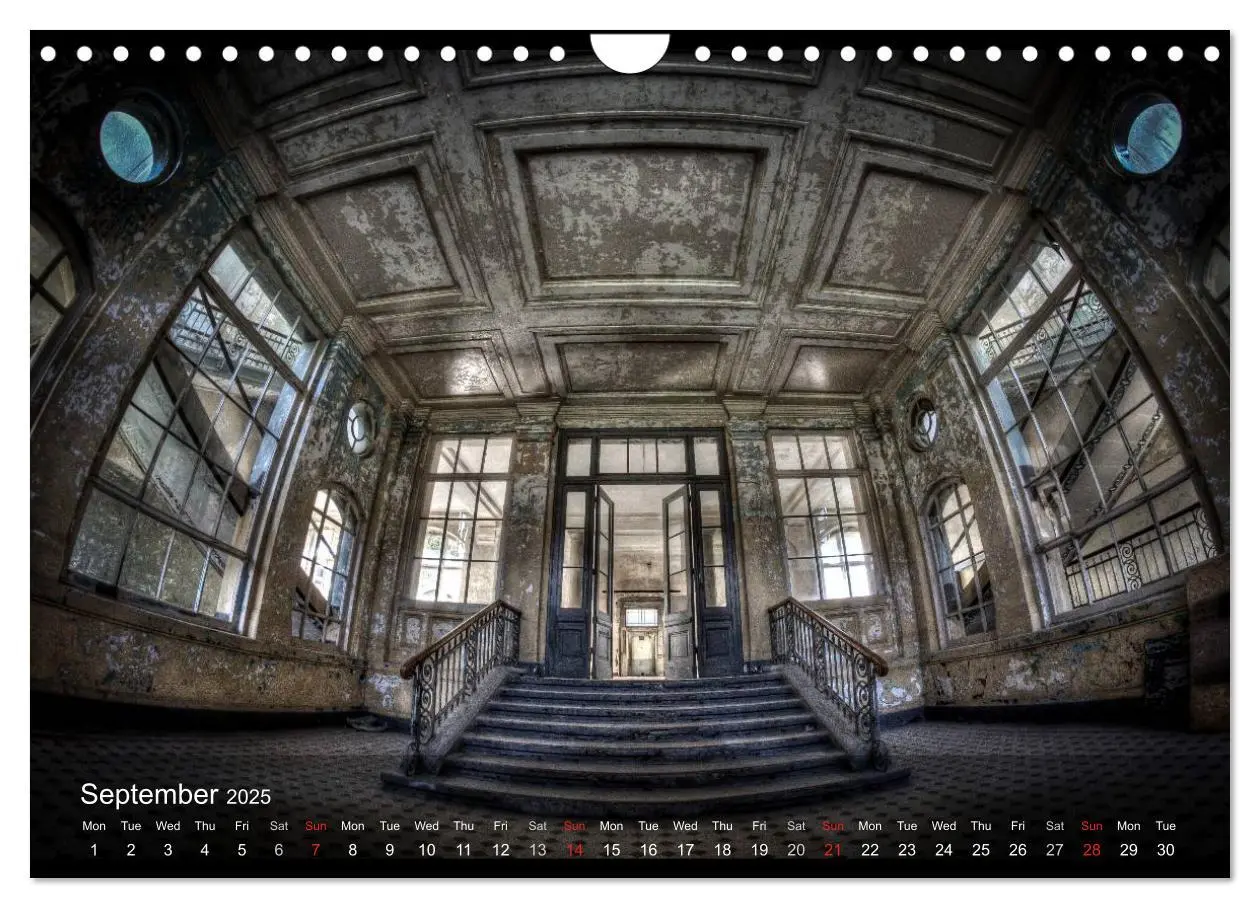 Bild: 9781325963348 | Lost Places HDR Beelitz II (Wall Calendar 2025 DIN A4 landscape),...