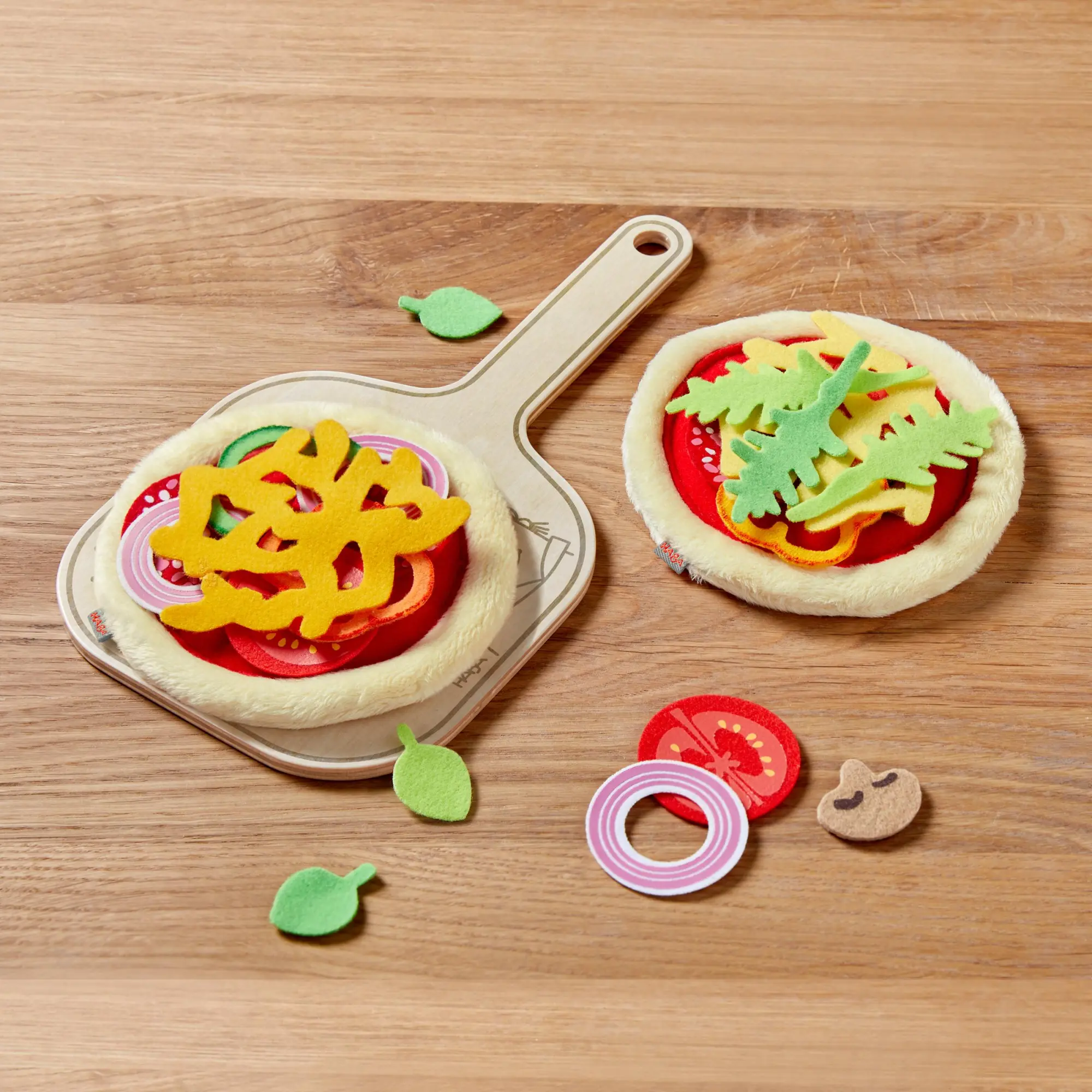 Bild: 4010168284248 | Creative Play Pizza-Set mit Brettchen | Spiel | Deutsch | 2025