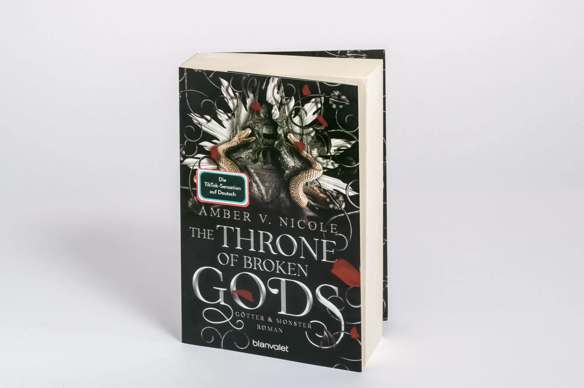 Bild: 9783734164248 | The Throne of Broken Gods - Götter und Monster 2 | Amber V. Nicole