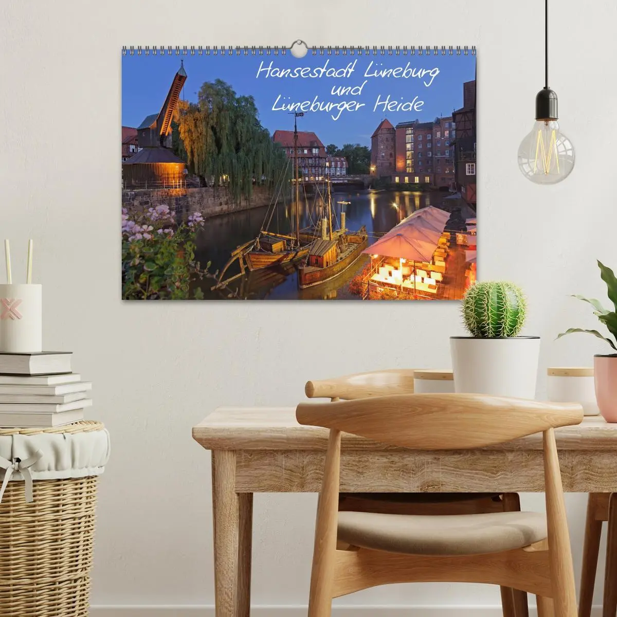 Bild: 9783516185348 | Hansestadt Lüneburg und Lüneburger Heide (Wandkalender 2026 DIN A3...