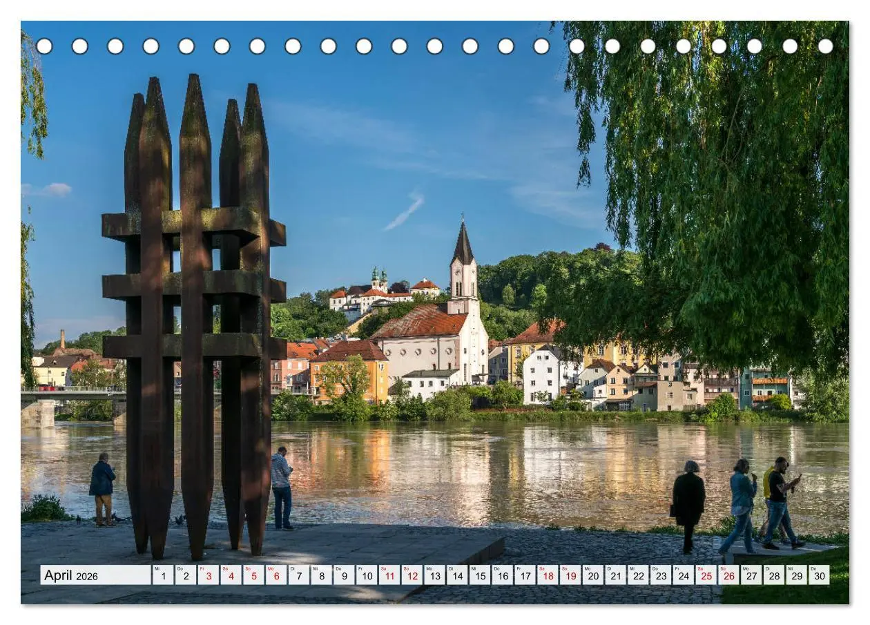 Bild: 9783457786048 | Drei Flüsse Stadt Passau (Tischkalender 2026 DIN A5 quer), CALVENDO...