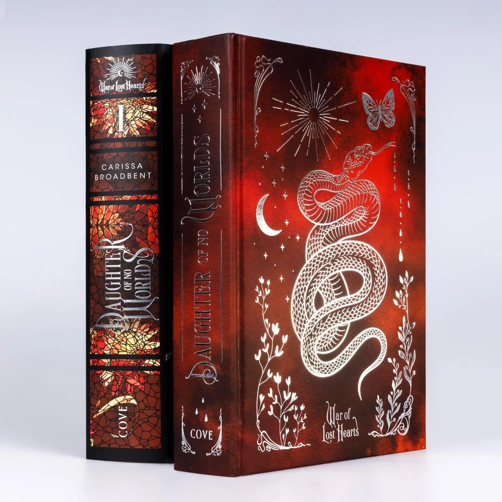 Bild: 9783551586148 | Daughter of No Worlds (War of Lost Hearts 1) | Carissa Broadbent