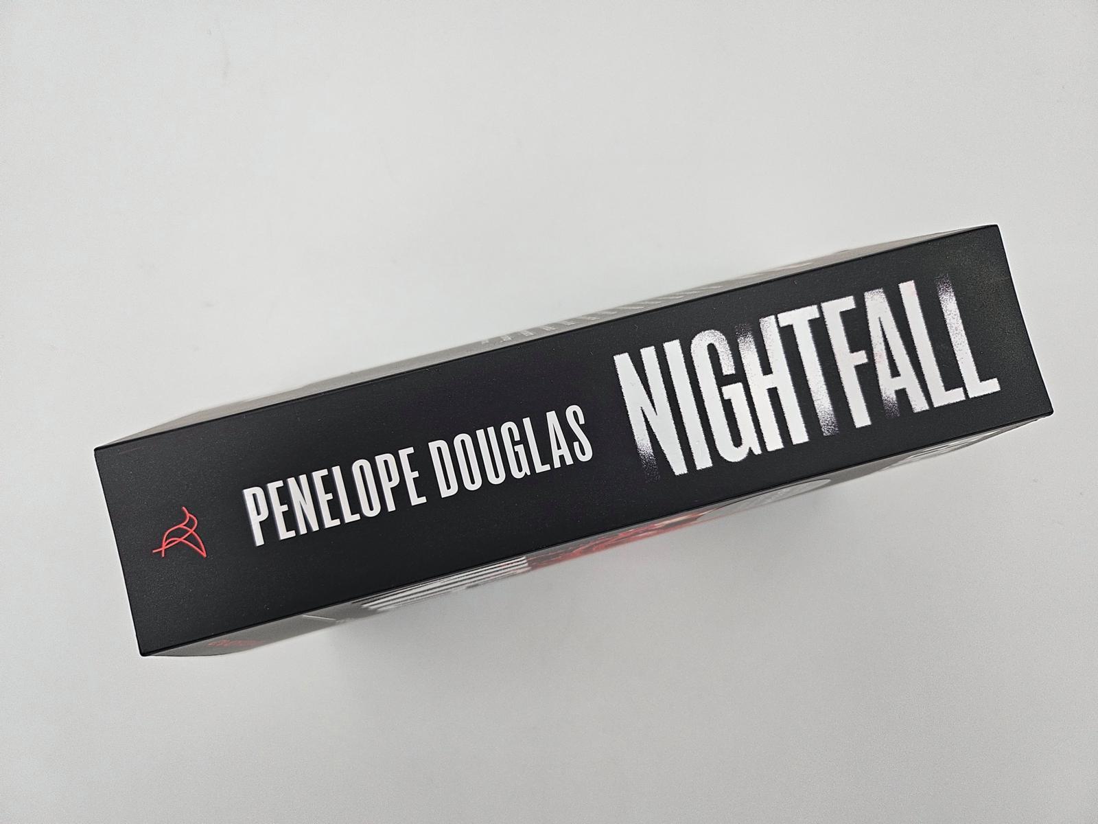 Bild: 9783492066648 | Nightfall - Geheime Begierde | Penelope Douglas | Taschenbuch | 784 S.