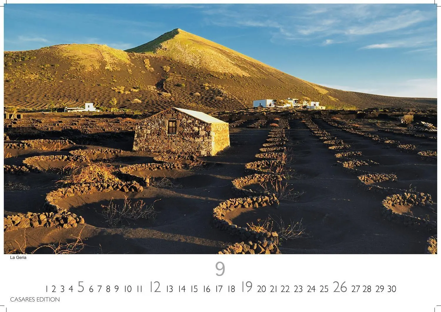 Bild: 9781835246948 | Lanzarote Kalender 2027 - Wandkalender Fotokalender Spanien 24x35...