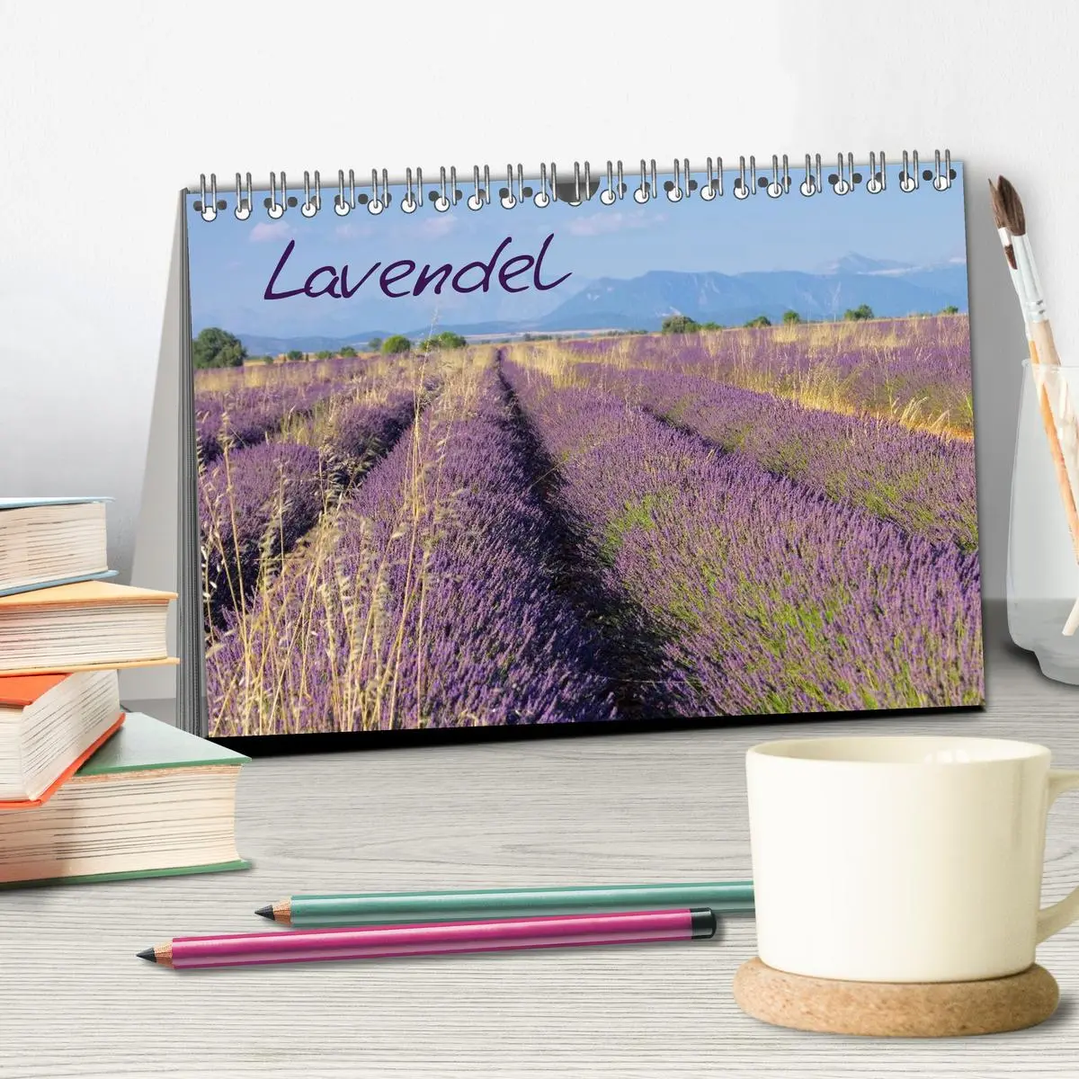 Bild: 9783516148848 | Lavendel (Tischkalender 2026 DIN A5 quer), CALVENDO Monatskalender