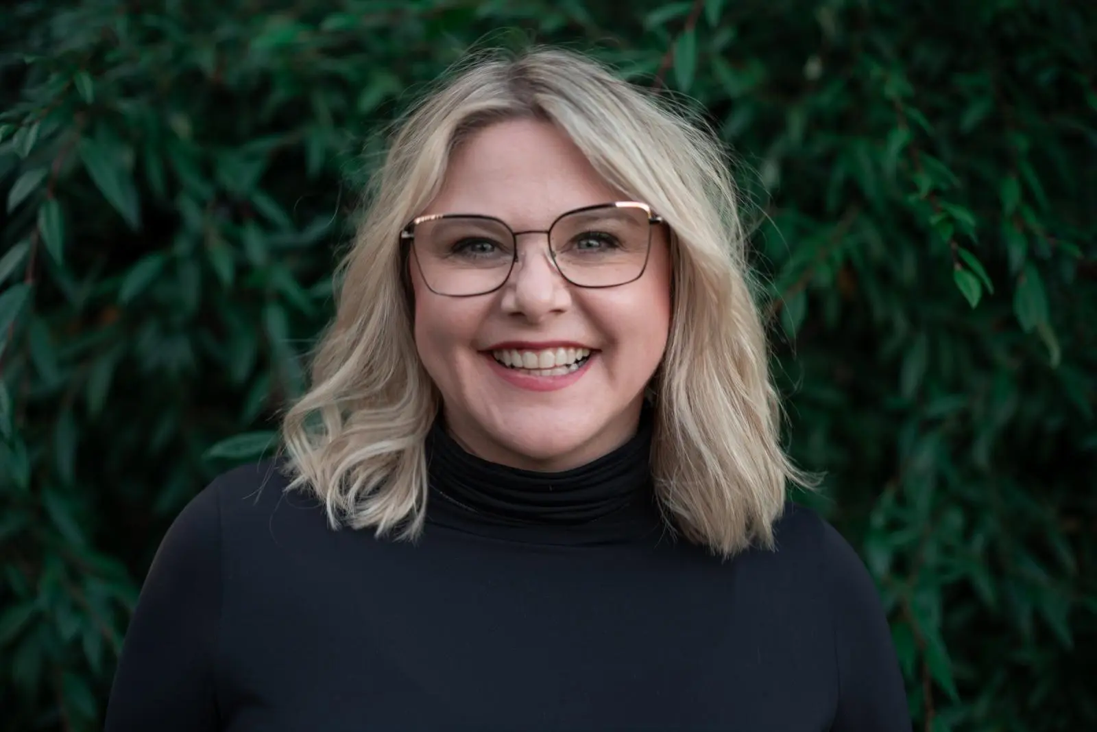 Autor: 9783742329448 | Healthy Food, Happy Me - Antientzündliche Ernährung für Frauen | Leidl