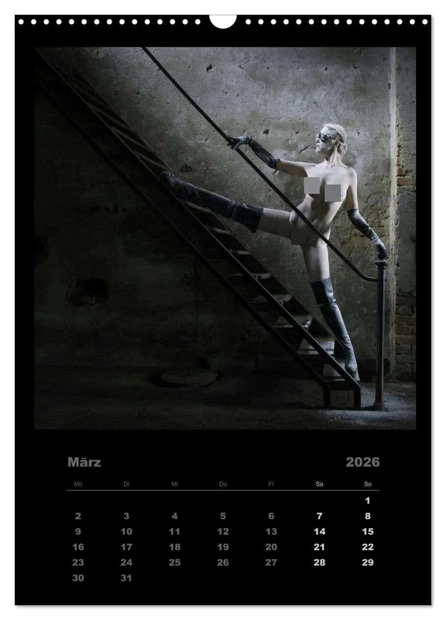 Bild: 9783516459548 | Akt im Sternenstaub EvE fotografiert von Rainer Matthias Gillessen...