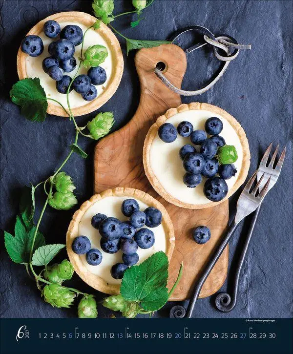 Bild: 9783819300349 | Kitchen Art 2027 | Verlag Korsch | Kalender | Spiralbindung | 14 S.