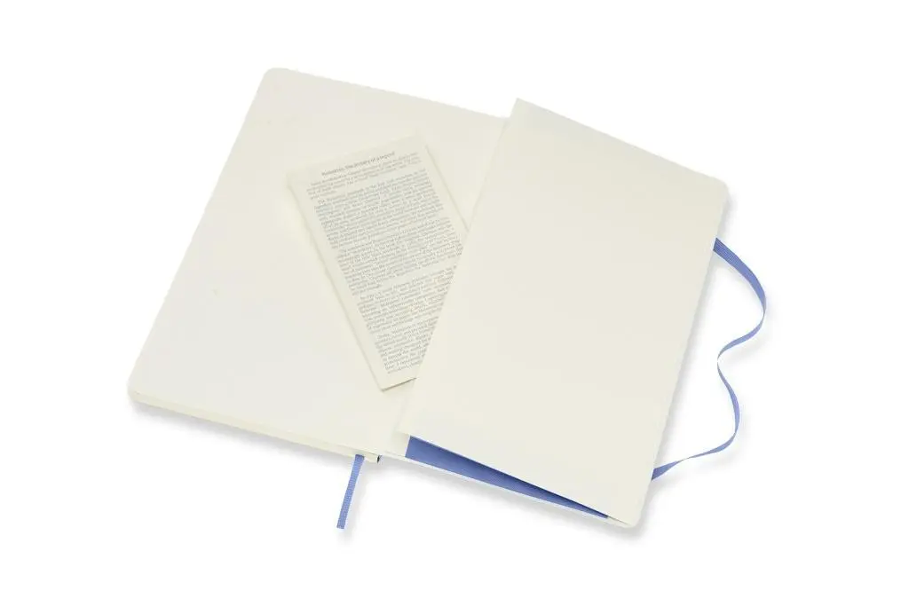 Bild: 8056420850949 | Moleskine Notizbuch Large/A5, Blanko, Weicher Einband, Hortensien Blau