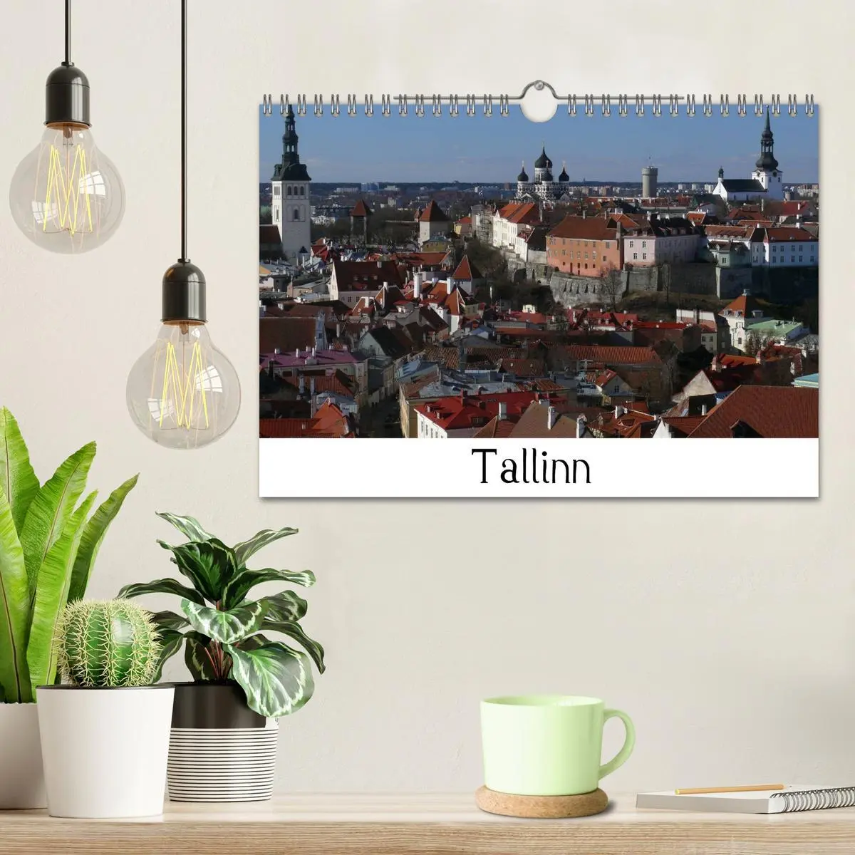 Bild: 9783516181449 | Tallinn (Wandkalender 2026 DIN A4 quer), CALVENDO Monatskalender