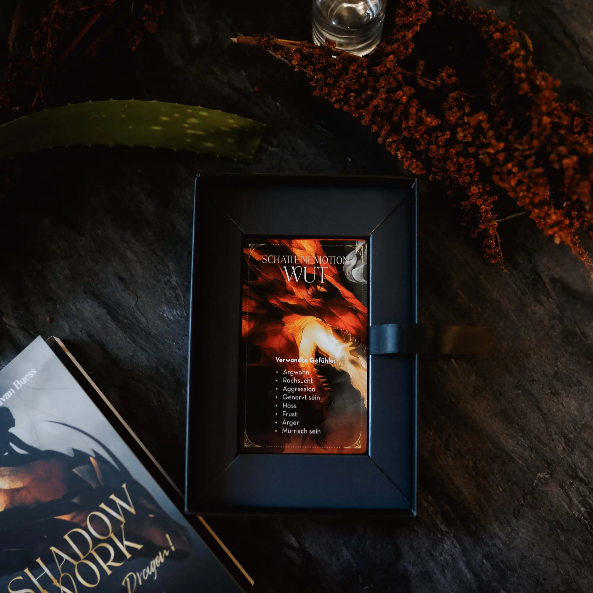 Bild: 9783868262049 | Shadow Work - Ride your Dragon! Dein Starterkit mit Buch und 33 Karten