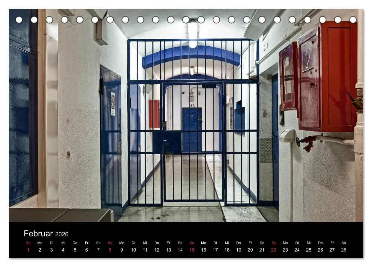 Bild: 9783516163049 | Hinter Gittern (Tischkalender 2026 DIN A5 quer), CALVENDO...