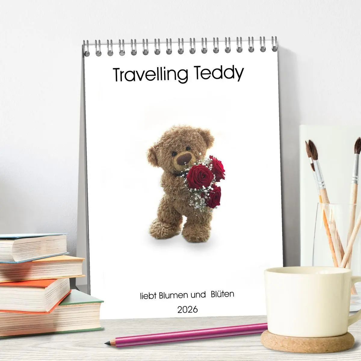 Bild: 9783516713749 | Travelling Teddy liebt Blumen und Blüten (Tischkalender 2026 DIN A5...
