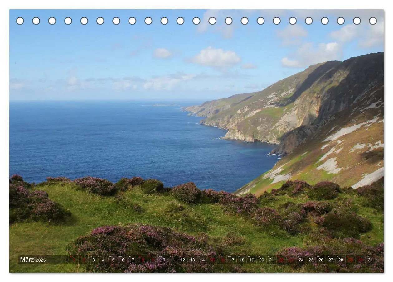 Bild: 9783435334049 | Irland 2025 - Die schönsten Reiseziele (Tischkalender 2025 DIN A5...