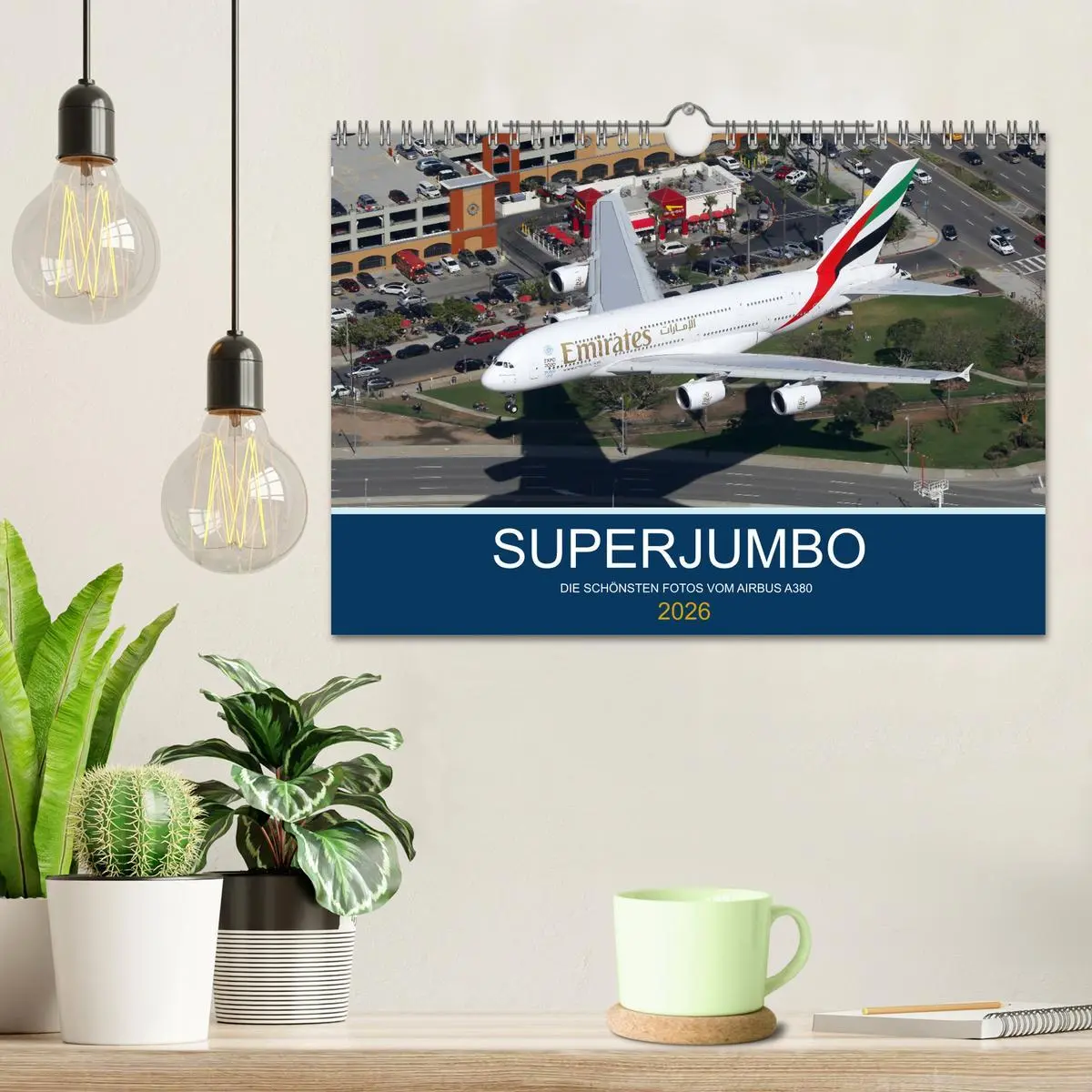 Bild: 9783457684849 | SUPERJUMBOS (Wandkalender 2026 DIN A4 quer), CALVENDO Monatskalender