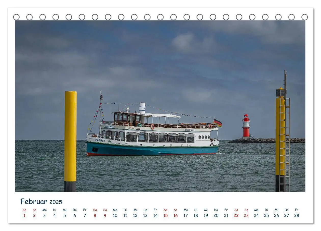 Bild: 9783383896149 | Warnemünde an der Ostsee (Tischkalender 2025 DIN A5 quer), CALVENDO...