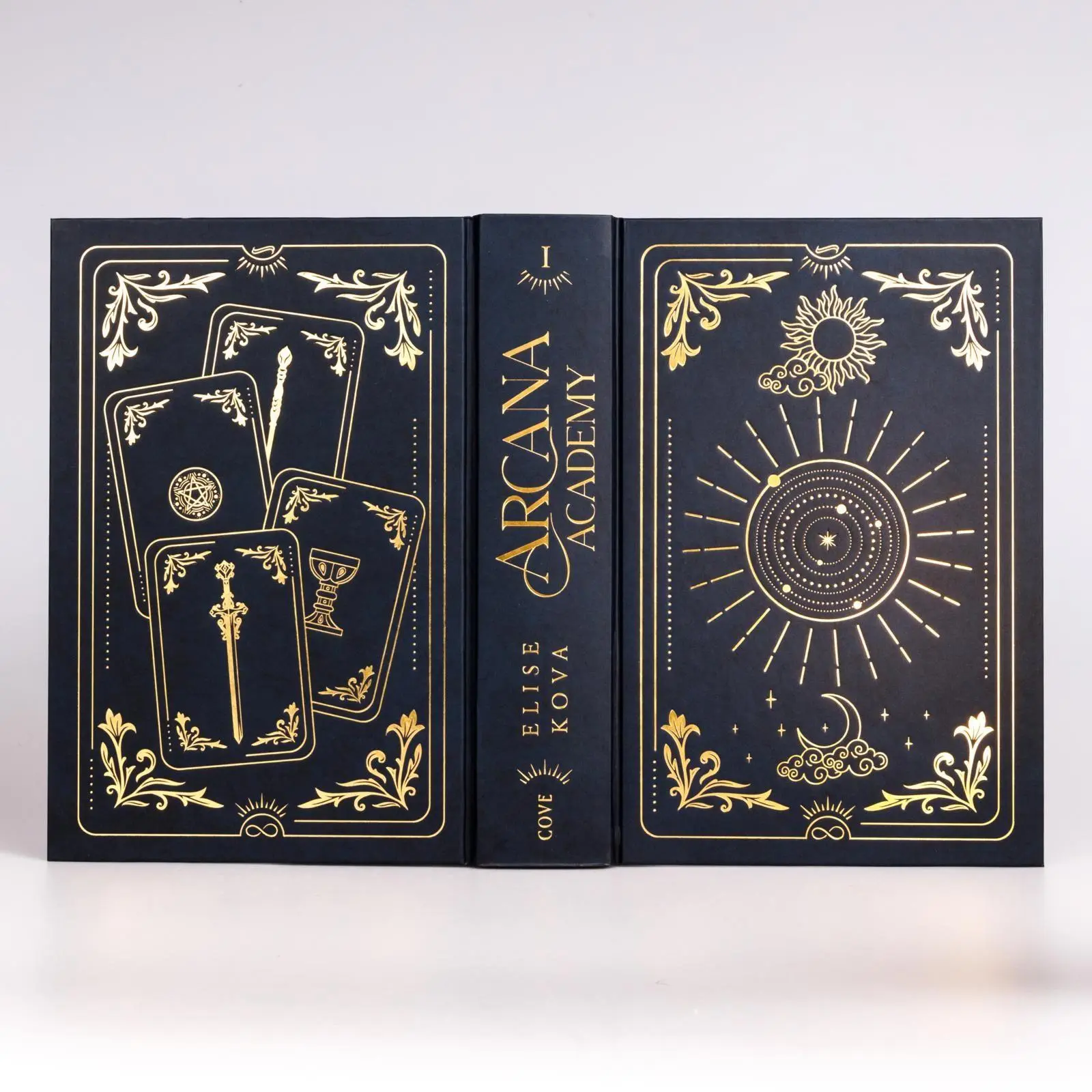 Bild: 9783551559449 | Arcana Academy 1: Arcana Academy | Elise Kova | Buch | Arcana Academy