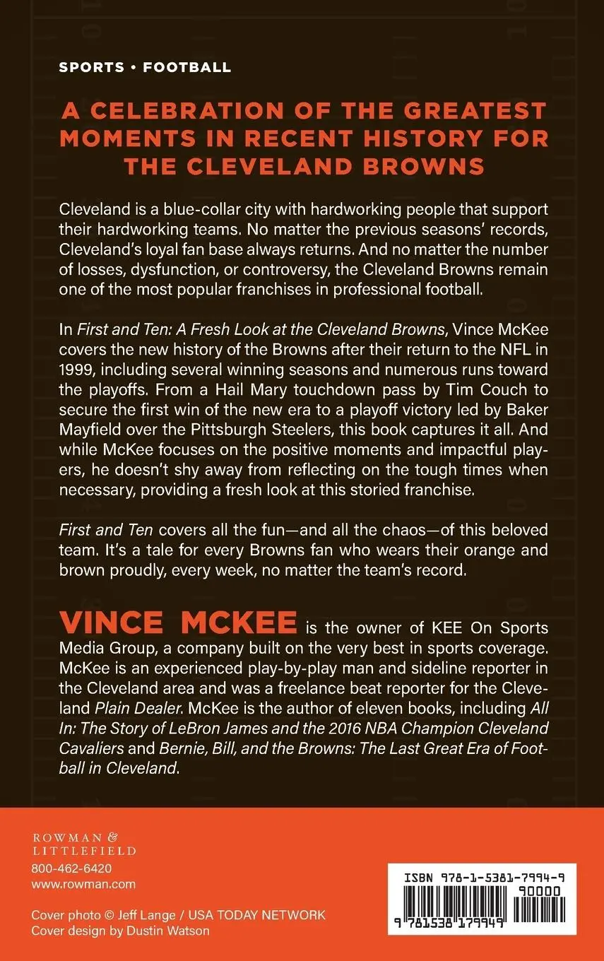 Rückseite: 9781538179949 | First and Ten | A Fresh Look at the Cleveland Browns | Vince McKee