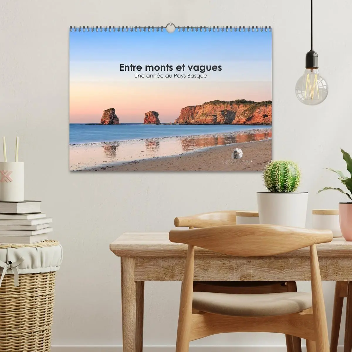Bild: 9783516702750 | Entre monts et vagues - Une année au Pays Basque (Calendrier mural...
