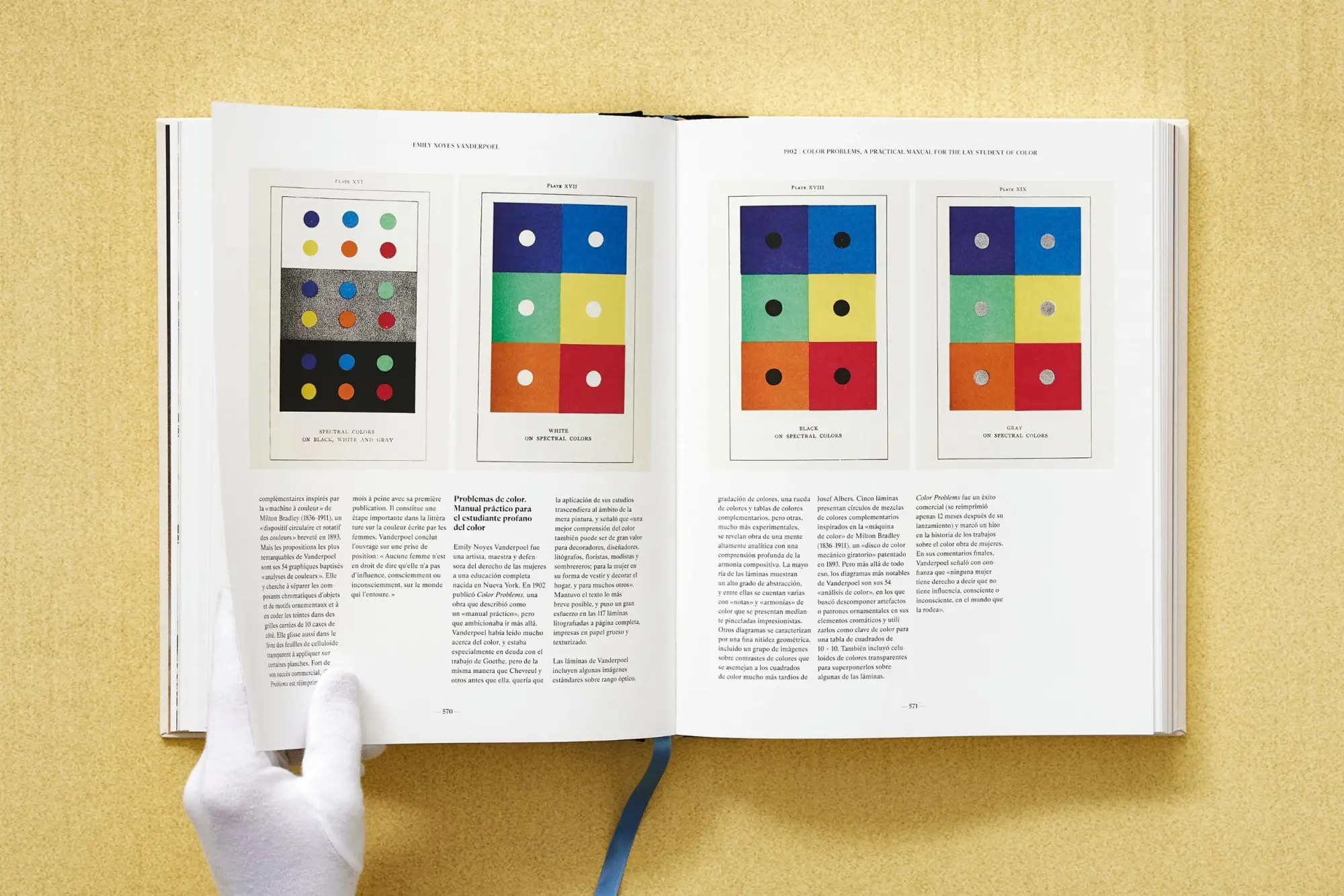Bild: 9783836595650 | The Book of Colour Concepts | Sarah Lowengard | Buch | 2 Bücher | 2024
