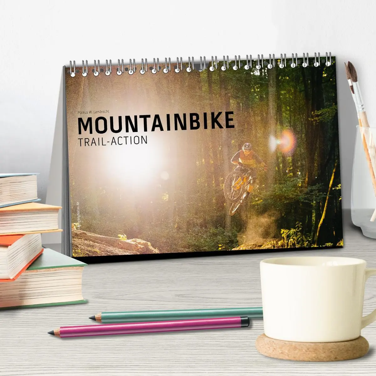 Bild: 9783457666050 | Mountainbike Trail-Action (Tischkalender 2026 DIN A5 quer),...