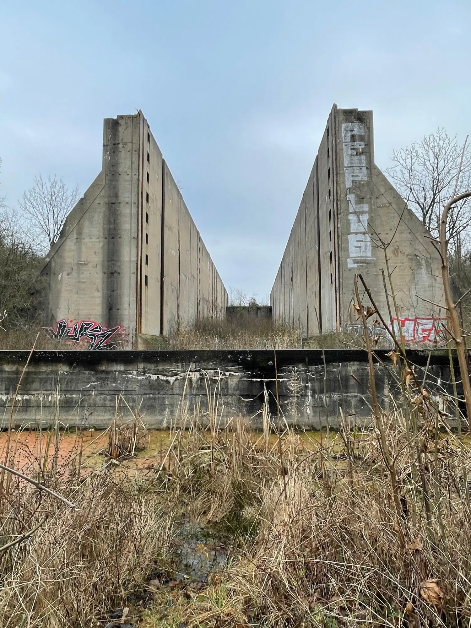 Bild: 9783734327650 | Lost &amp; Dark Places Sachsen-Anhalt | Oliver Hübner | Taschenbuch | 2025