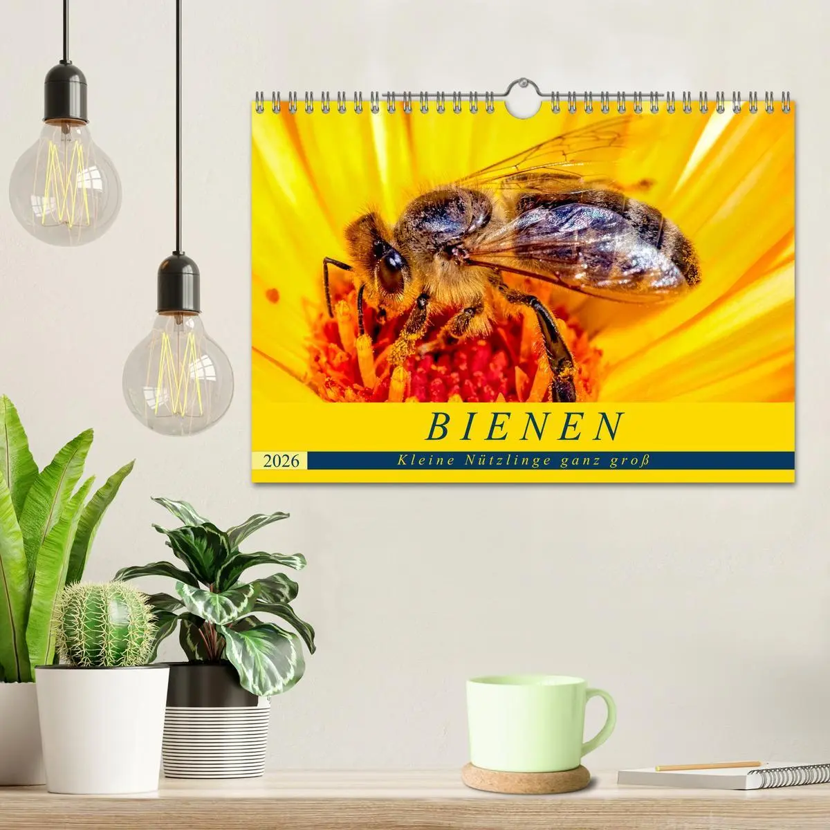 Bild: 9783457798850 | BIENEN - Kleine Nützlinge ganz groß (Wandkalender 2026 DIN A4...